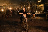 森の中を大爆走！映画『xXx/トリプルX/：再起動』 超エクストリームなバイクチェイス映像が到着！
