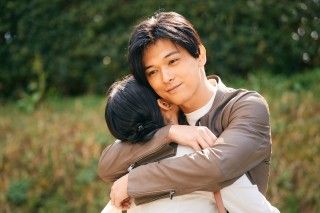 透明感を大絶賛！吉沢亮の”愛情溢れる”新場面写真解禁『ファミリア』”家族”という普遍的なテーマに挑んだヒューマン ドラマ１