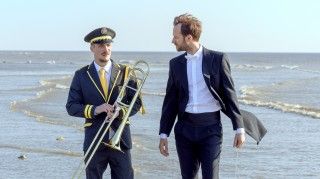 『ファンファーレ!ふたつの音』9月19日(金)公開・邦題決定!ポスタービジュアル&特報解禁