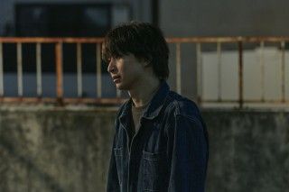 映画『ナイトフラワー』佐久間大介(Snow Man)渋谷龍太(SUPER BEAVER)
が演じる“夜の世界で生きる危うい男たち”の場面写真解禁!3