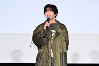 長尾謙杜 山田杏奈、登壇『恋に至る病』大ヒット御礼舞台挨拶 “恋に至る病究極の2択”トークでも仲良し全開!2