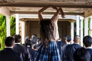 主題歌はao書き下ろし「Call」に決定!『呪いのスマホ』本予告・場面写真解禁1