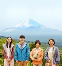 『富士山と、コーヒーと、しあわせの数式』新場面写真11点解禁 W主演の豆原一成&市毛良枝登壇プレミア先行上映会決定!
