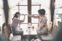 「「いつもの喫茶店で」鍵となるのは第三土曜日！『君の顔では泣けない』場面写真解禁」イメージ画像