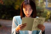 5年ぶりにカムバックで甘利田化!?バージョンアップしたひとみ先生の場面写真解禁『おいしい給食 炎の修学旅行』