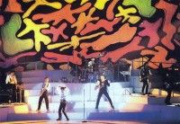 デビュー40周年に幻のライブが復活。「チェッカーズ 1987 GO TOUR at 中野サンプラザ【デジタルレストア版...