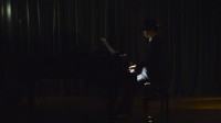 日本のライアン・ゴズリング！？えなりかずきが極上のピアノ演奏披露！話題沸騰の完コピ・特別映像！『ラ・ラ・ランド』