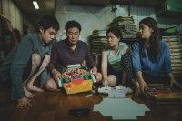 「驚くほど多様な感情が沸き起こる」「まるでジェットコースター」キャストたちが、ポン・ジュノ監督最新作の魅力を語る メインキャストからコメント到着！『パラサイト 半地下の家族』