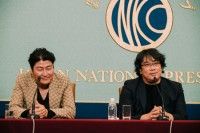 第 92 回アカデミー賞作品賞含む4部門受賞 ＆15 年ぶり、日本での韓国映画の興行収入 1 位記録！ポン・ジュノ監督×主演：ソン・ガンホ快挙の喜び語る記者会見『パラサイト 半地下の家族』