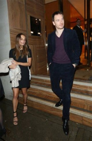 アリシア・ヴィキャンデルとマイケル・ファスベンダーが極秘結婚!?