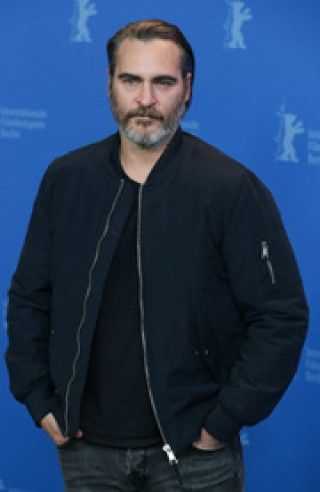 ホアキン・フェニックス、正式にジョーカーの映画に主演へ