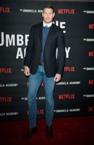 『アンブレラ・アカデミー』のトム・ホッパー、『ヒットマンズ・ボディガード』続編に出演へ
