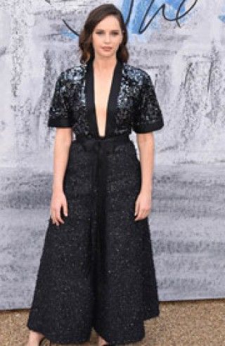 フェリシティ・ジョーンズが妊娠!