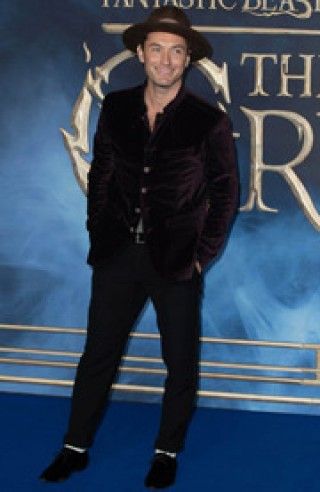 ジュード・ロウに第6子が誕生へ