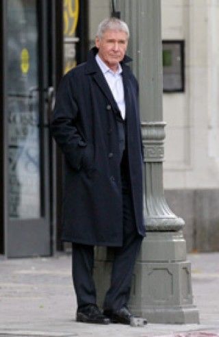 ハリソン・フォード、滑走路講習を命じられる