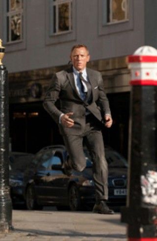 『007』シリーズ最新作、撮影で大量のコーラを使用!?
