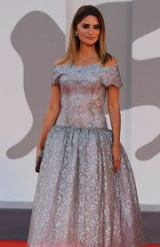 ペネロペ・クルス、ベネチア国際映画祭で女優賞受賞