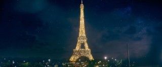 エッフェル塔のふもとで奏でるロマンチックなデートシーン解禁『マーメイド・イン・パリ』３