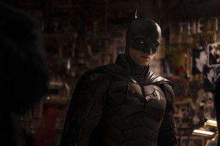 俺は復讐―キャストが証言『THE BATMAN－ザ・バットマン－』特別映像、謎サイト未公開シーン解禁１
