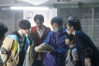 2大ボーイズグループ6人が挑む、“命懸けのゲーム”『逃走中 THE MOVIE』メイキングカット＆新規場面写真解禁２