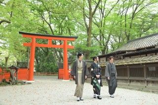 振袖姿のKōki,が京都に降臨！『女神降臨』“美麗の神”を祀る＜河合神社＞で 公開直前大ヒット祈願２