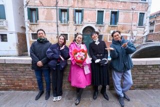 『岸辺露伴は動かない　懺悔室』クランクアップ写真解禁！入場者特典第三弾はイタリア語Verビジュアルステッカー２
