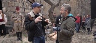『アメリカッチ コウノトリと幸せな食卓』監督・脚本、主演を務めたマイケル・グールジャンのメイキング映像到着２