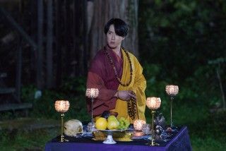 キャスト陣も絶賛！宮舘涼太、キーマン・北斗役で圧倒的存在感！『火喰鳥を、喰う』新カット&コメント解禁２