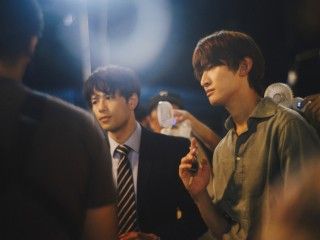 森崎ウィンと向井康二、バンコクの撮影現場で育んだ自信と手応え！『（LOVE SONG）』メイキング写真解禁１