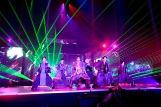 『超特急 The Movie RE:VE』キービジュアル＆新規場面写真23枚一挙解禁！SCREENX、４DX、ULTRA 4DX 同時公開決定２