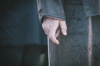 その右手で、触れられたら終わり―『名無し』特別映像《右手の三原則編》解禁２