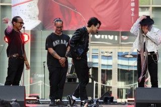 Travis Japan 宮近海斗、宣伝アンバサダーにサプライズ就任！映画『Michael／マイケル』400人が熱狂！マイケル振付師も大絶賛のムーンウォークを披露！３