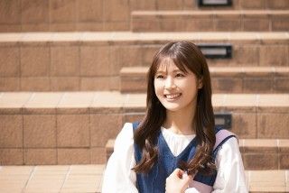 笑顔に隠された想いとはー？『時給三〇〇円の死神』渋谷凪咲演じる朝月静香の場面写真解禁３