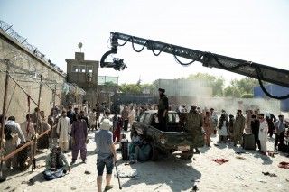 『オペレーション：カブール 極限救出48時間』命懸けの撮影の裏側をおさえたメイキング写真、特別映像解禁２