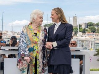 悲しみの共有劇「エレノアってグレイト。」スカーレット・ヨハンソン監督のコメントなど公開