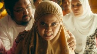 カンヌで受賞。マレーシアの新鋭監督が放つ思春期少女のボディ・ホラー「タイガー・ストライプス」２