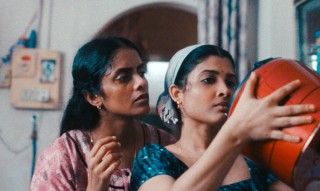 カンヌ映画祭グランプリ。揺れるインド女性たちの解放の旅「私たちが光と想うすべて」２