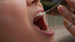 牡蠣を通して環境とジェンダーを見つめる「水の中で息をする ―彼女でも彼でもなく―」２