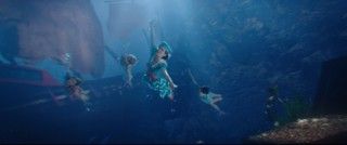『メリー・ポピンズ リターンズ』：メリー・ポピンズの美しい魔法でお風呂が大冒険に！エミリー・ブラントが歌うミュージカルシーン初解禁！