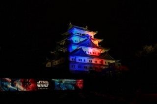 『スター・ウォーズ／スカイウォーカーの夜明け』完結編公開を記念して、日本列島を“青と赤のスター・ウォーズ色”にライトアップ 全国5大モニュメント 「スター・ウォーズ」ライティング IN 名古屋城点灯式イベント