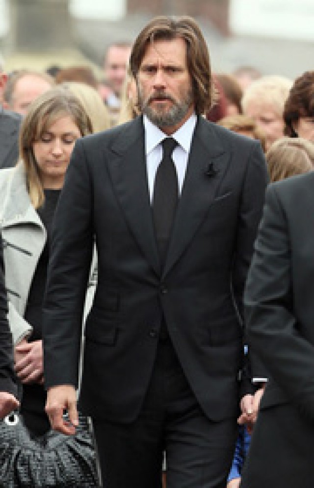 ジム キャリー 元恋人の葬儀に出席 映画の時間